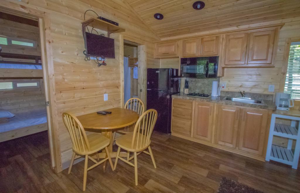 Oakzanita Springs Camping Resort Cottage 3 Descanso エクステリア 写真