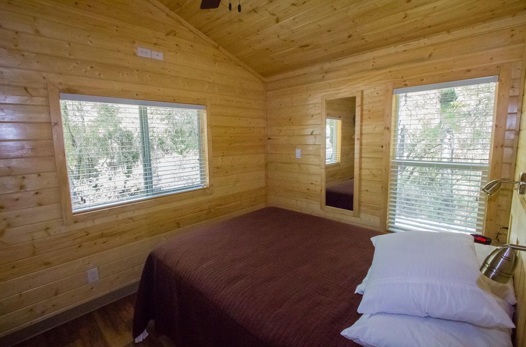 Oakzanita Springs Camping Resort Cottage 3 Descanso エクステリア 写真
