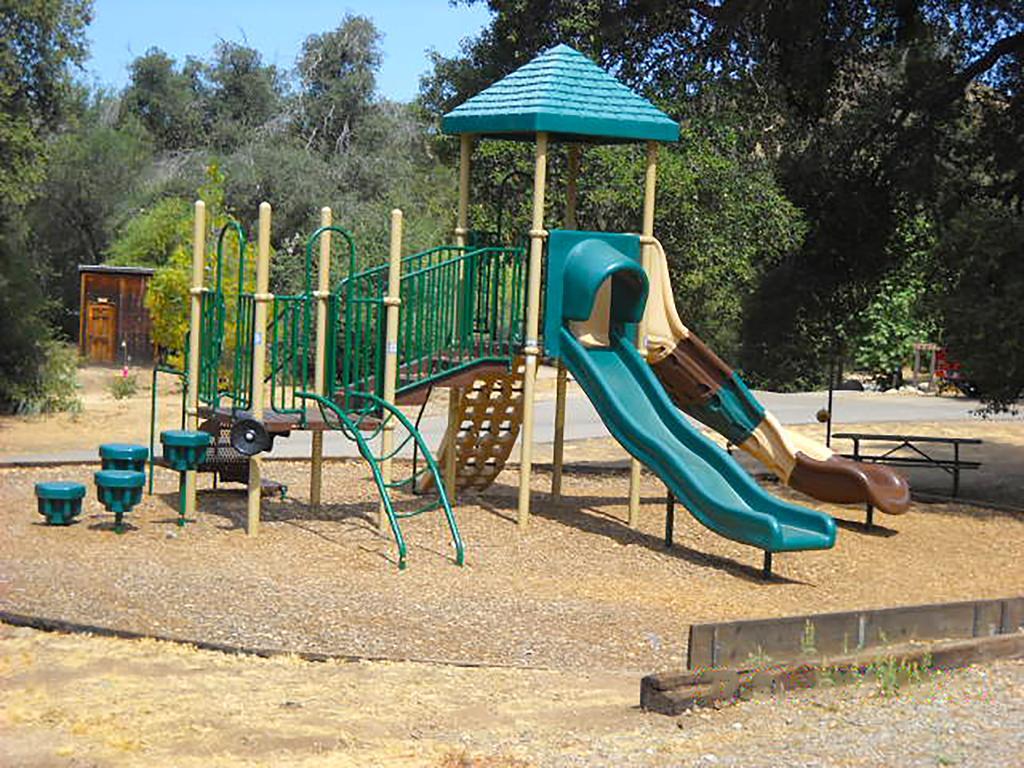 Oakzanita Springs Camping Resort Cottage 3 Descanso エクステリア 写真